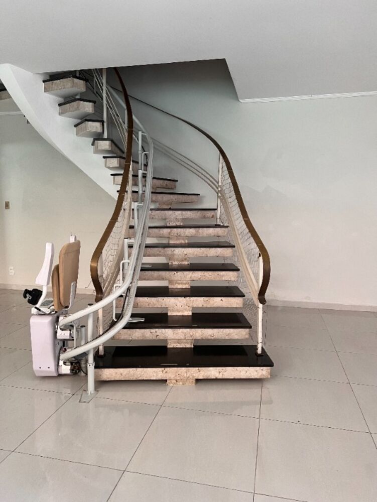 Casa, 5 quartos, 280 m² - Foto 1