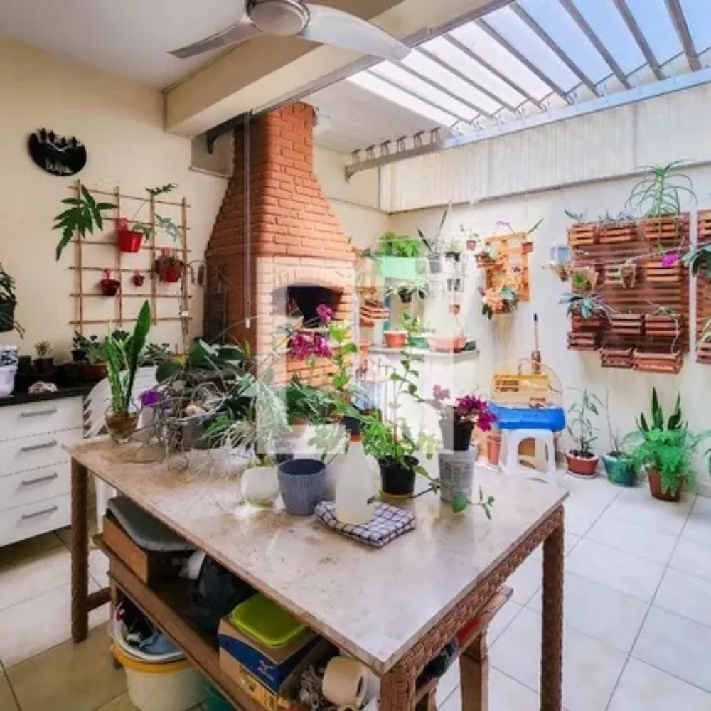 Casa, 3 quartos, 168 m² - Foto 1