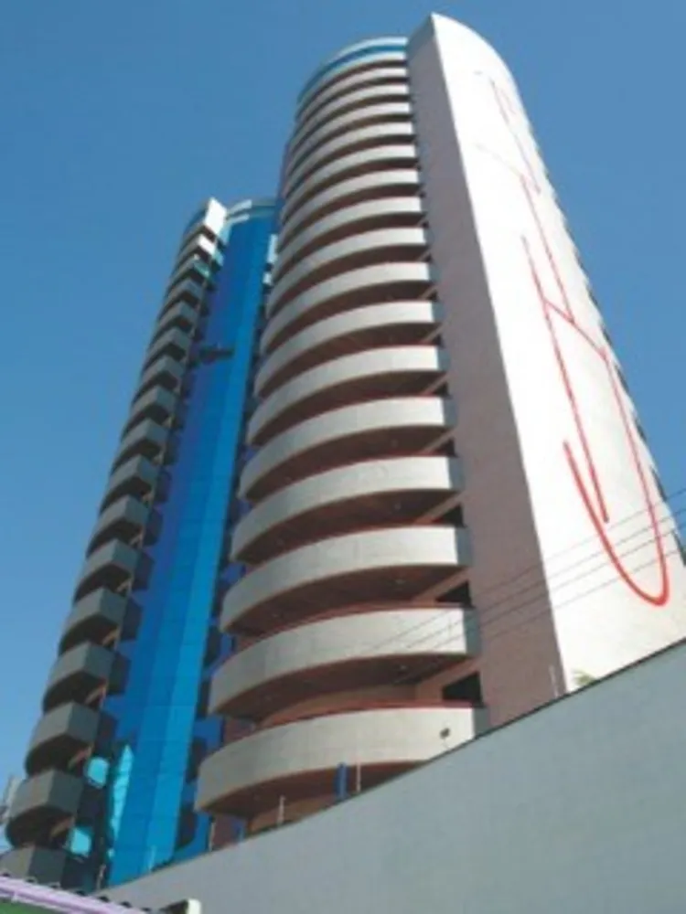 Apartamento, 4 quartos, 216 m² - Foto 1