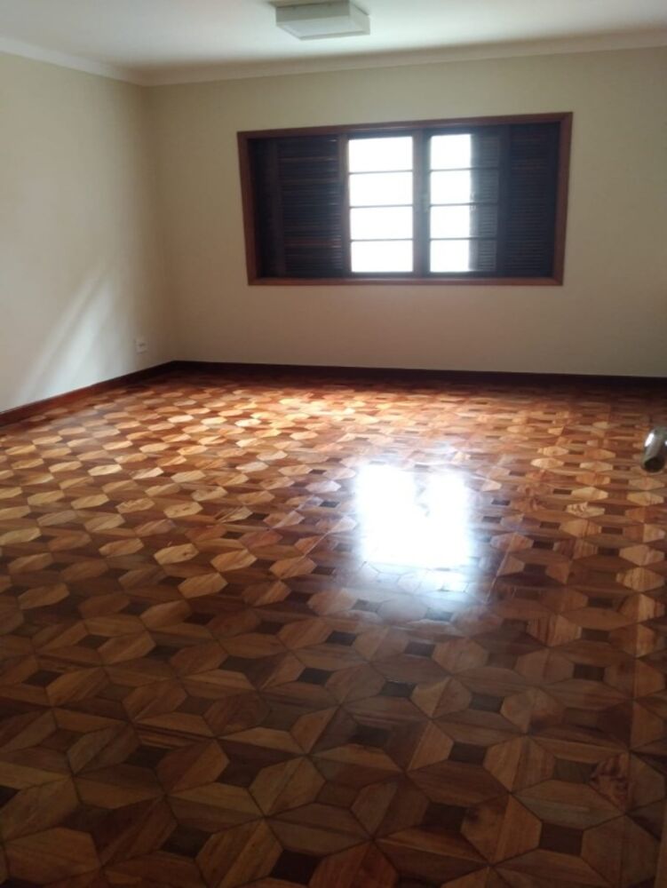 Casa, 3 quartos, 250 m² - Foto 2