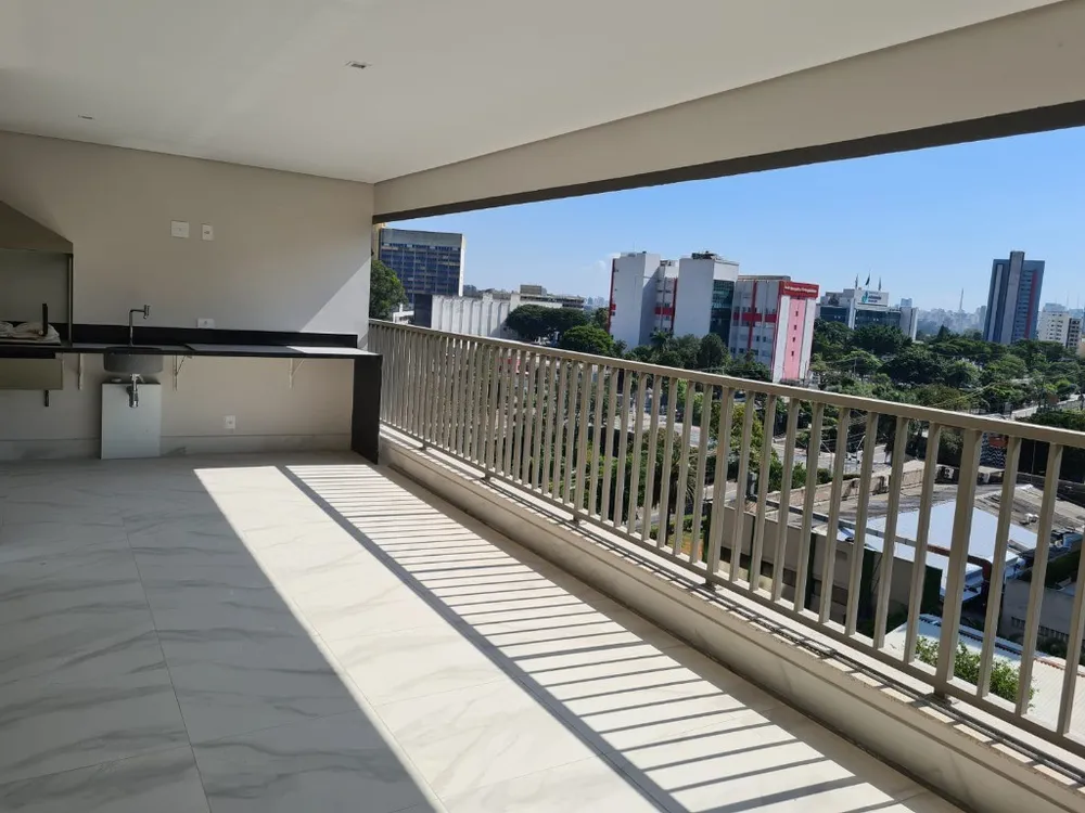 Apartamento, 3 quartos, 158 m² - Foto 1