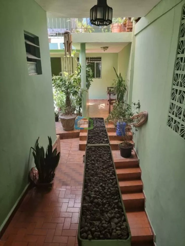 Casa à venda com 3 quartos, 168m² - Foto 7