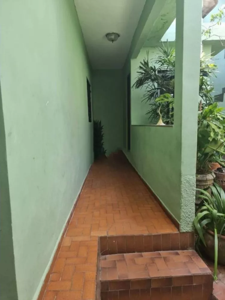 Casa à venda com 3 quartos, 168m² - Foto 3