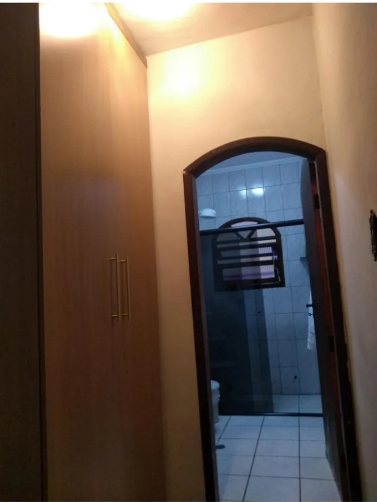 Casa, 3 quartos, 270 m² - Foto 2