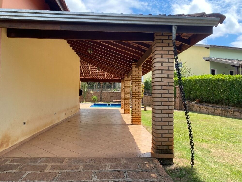 Chácara à venda com 4 quartos, 361m² - Foto 4