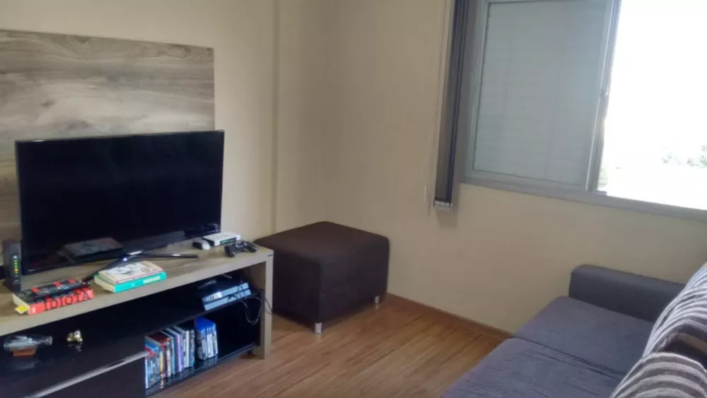 Apartamento à venda com 2 quartos, 61m² - Foto 1