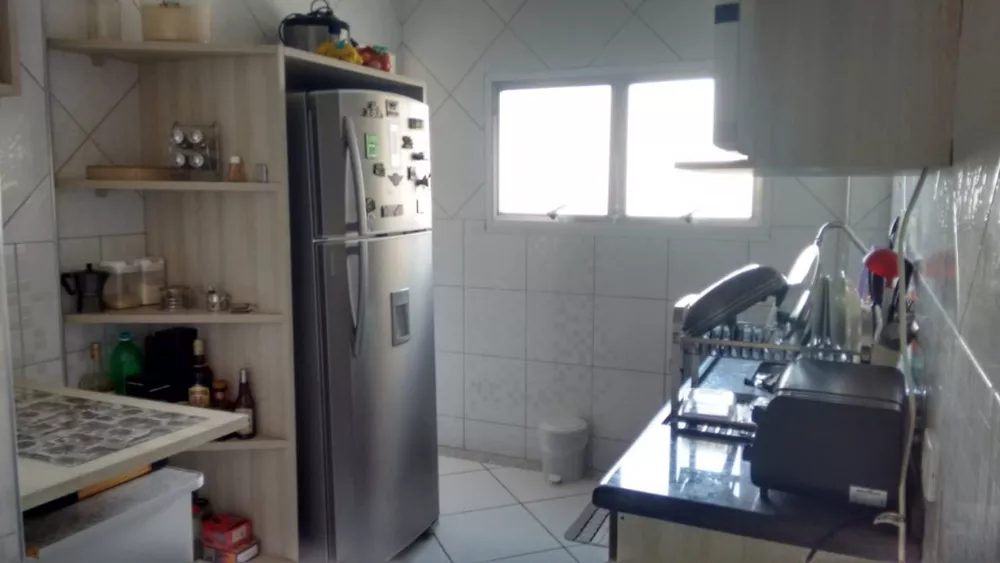 Apartamento à venda com 2 quartos, 61m² - Foto 4