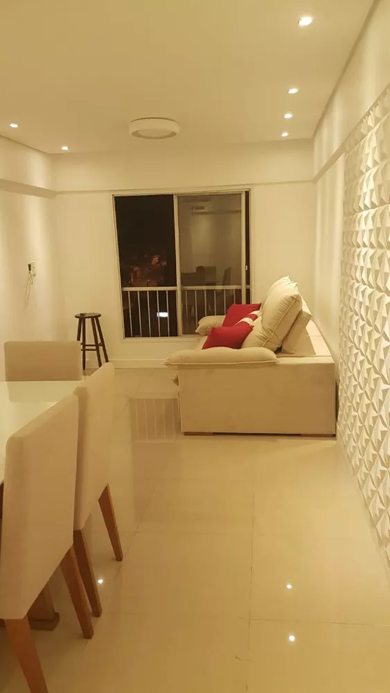 Apartamento à venda com 2 quartos, 61m² - Foto 8