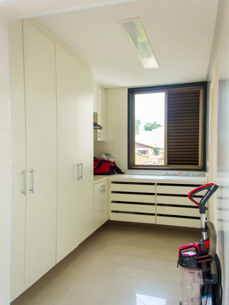 Apartamento, 3 quartos, 248 m² - Foto 9
