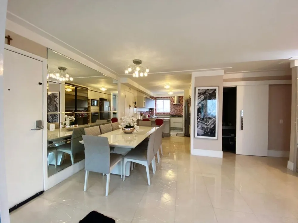 Apartamento, 3 quartos, 128 m² - Foto 1