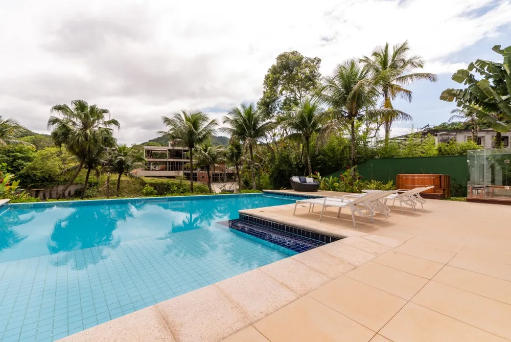 Casa, 5 quartos, 381 m² - Foto 2