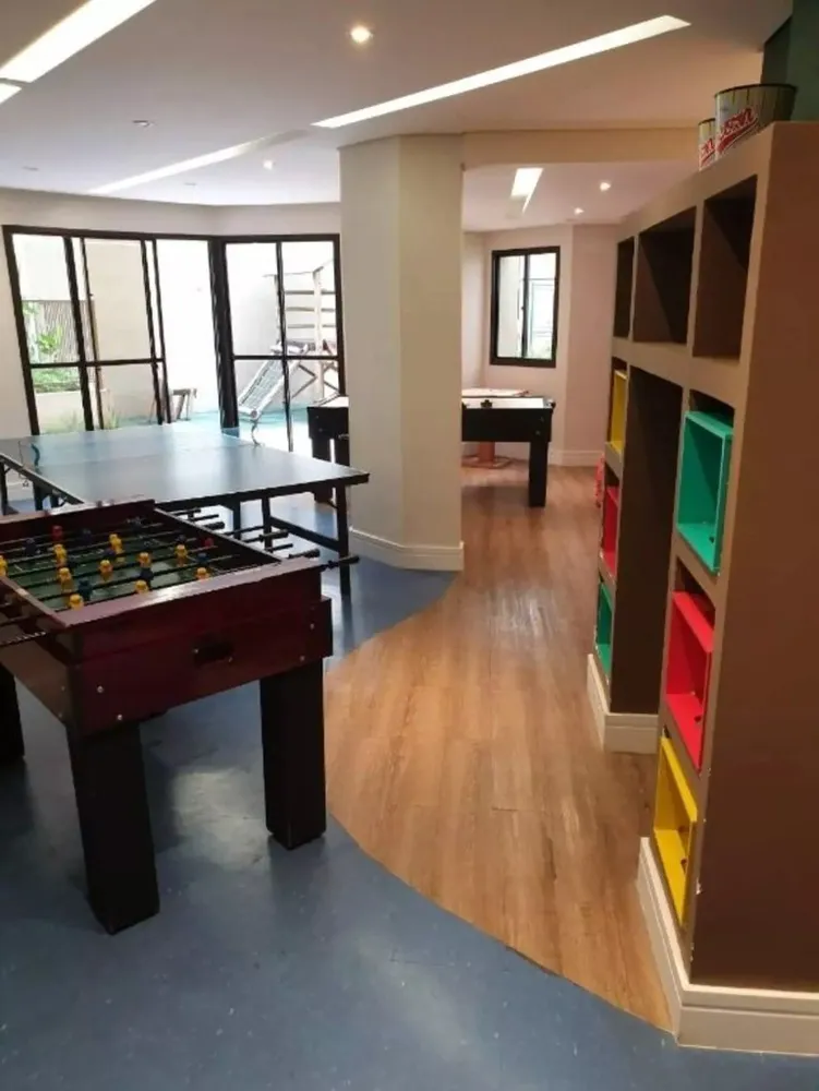 Apartamento, 3 quartos, 229 m² - Foto 2