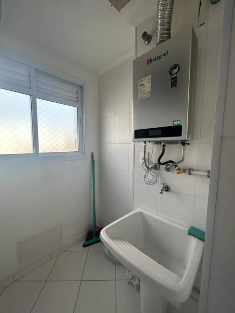 Apartamento para alugar com 2 quartos, 65m² - Foto 3