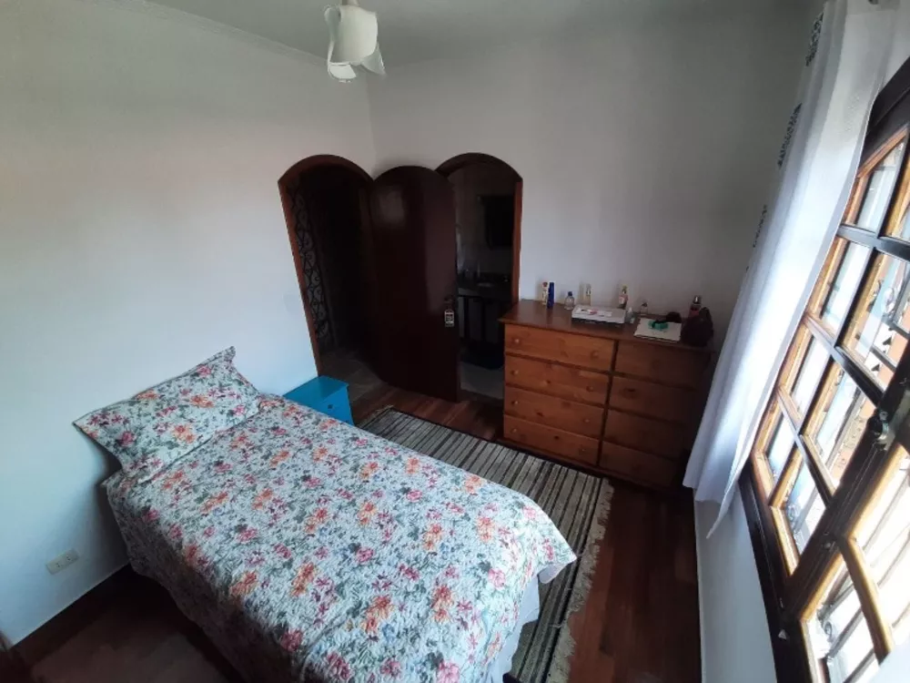 Casa à venda com 3 quartos, 600m² - Foto 6