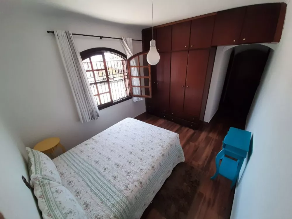 Casa à venda com 3 quartos, 600m² - Foto 10