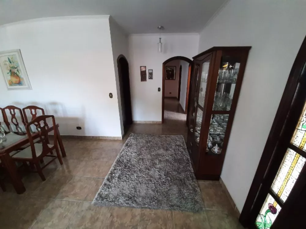 Casa à venda com 3 quartos, 600m² - Foto 9