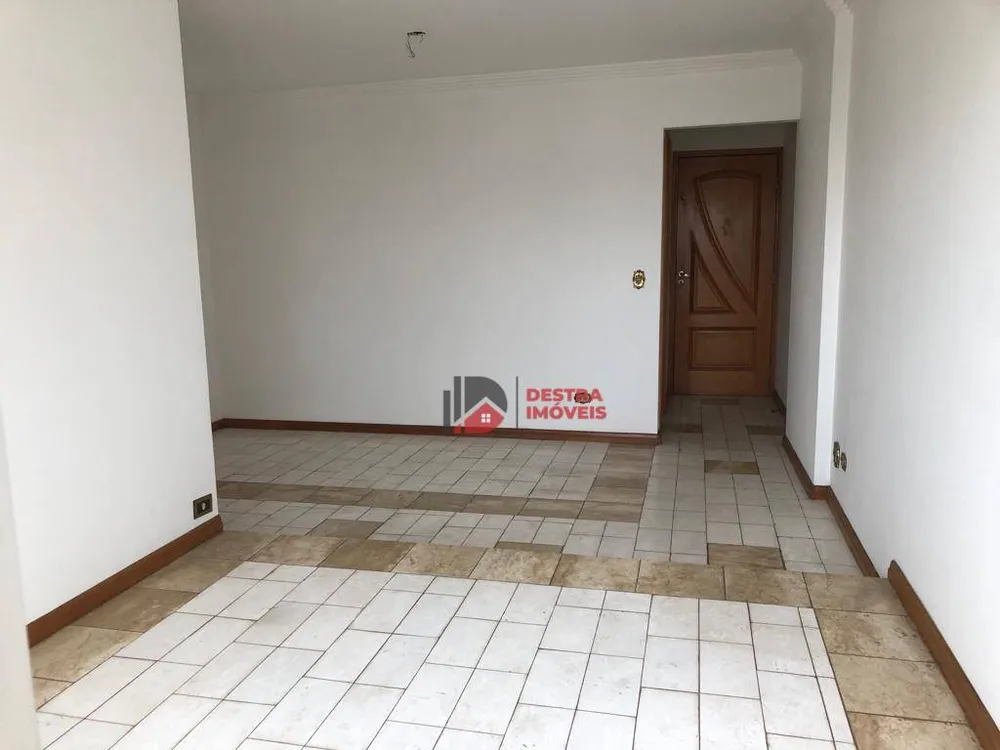 Apartamento, 3 quartos, 76 m² - Foto 4