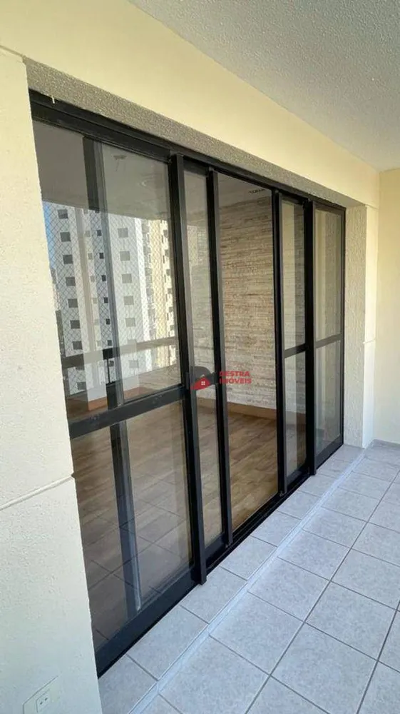 Apartamento, 3 quartos, 123 m² - Foto 2