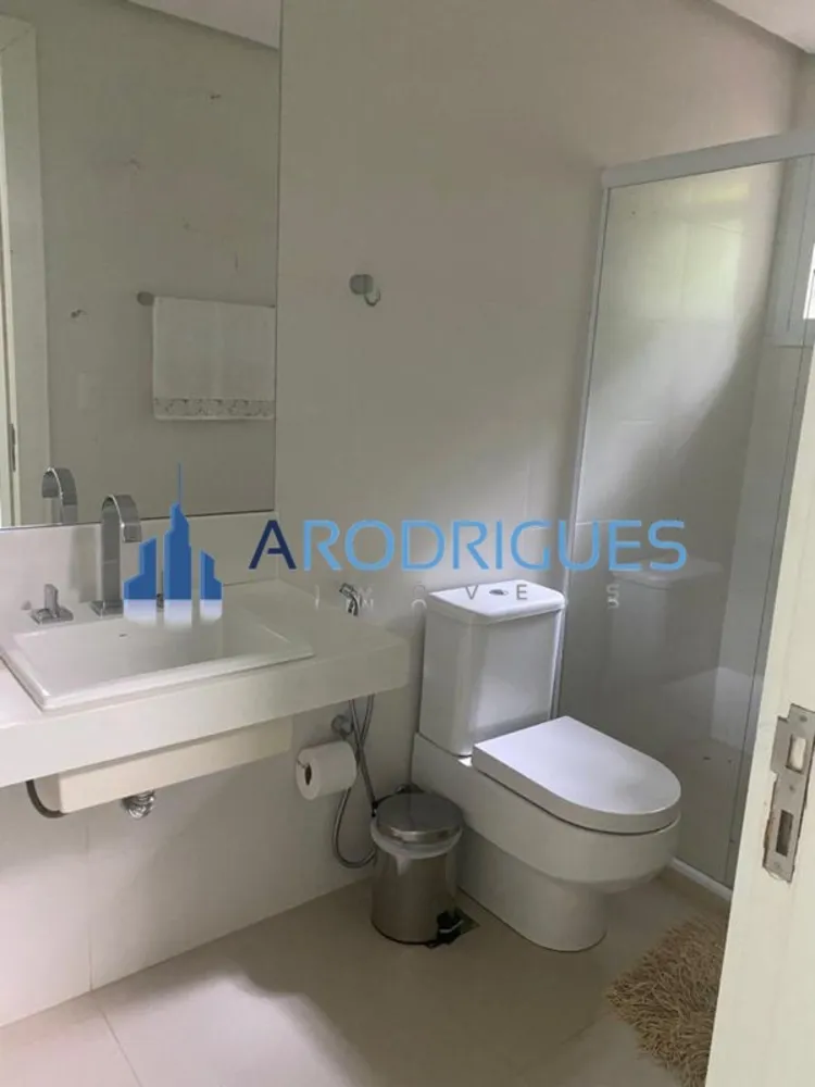 Casa, 5 quartos, 1650 m² - Foto 4