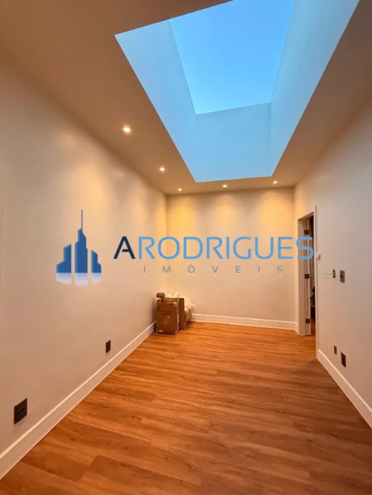 Casa, 4 quartos, 300 m² - Foto 8