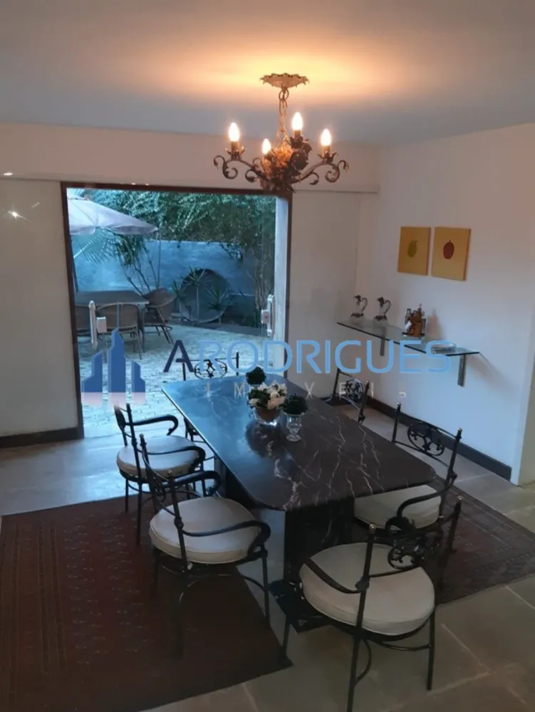 Casa, 3 quartos, 278 m² - Foto 3