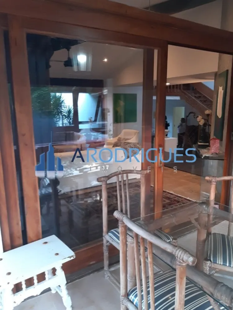 Casa, 3 quartos, 278 m² - Foto 2