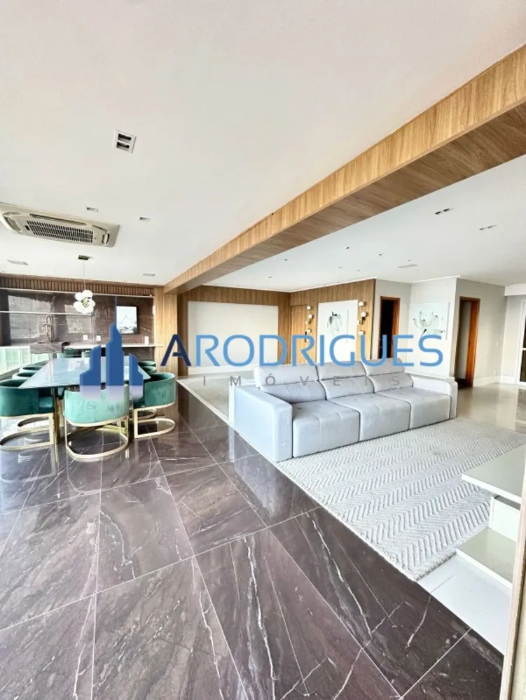 Apartamento, 4 quartos, 200 m² - Foto 1