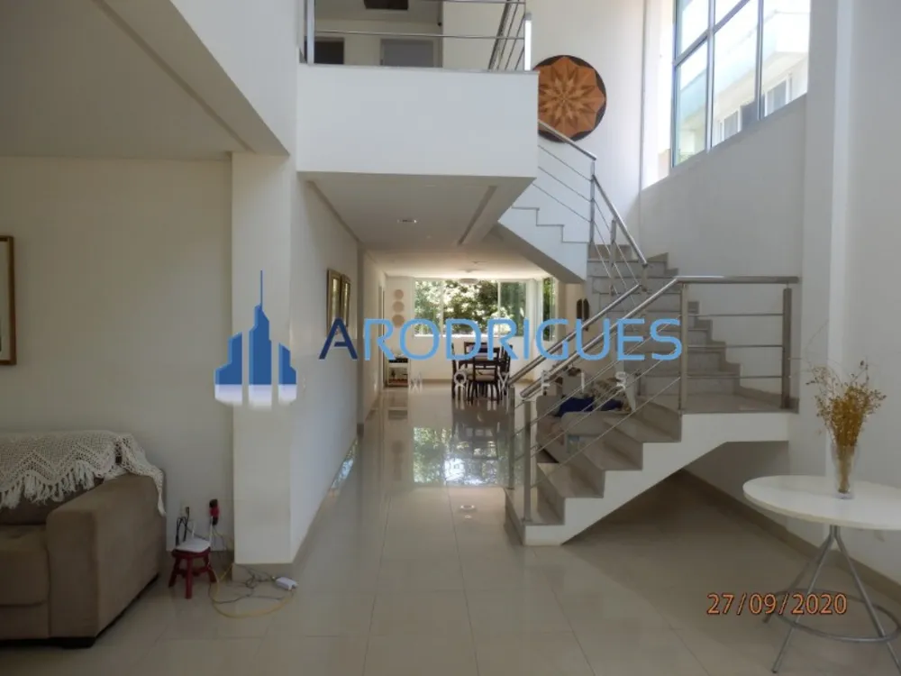 Casa, 5 quartos, 750 m² - Foto 1