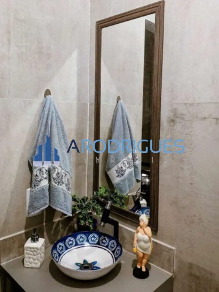 Casa, 5 quartos, 198 m² - Foto 3