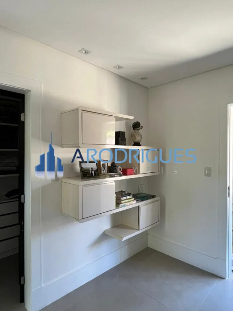 Casa, 6 quartos, 5578 m² - Foto 9