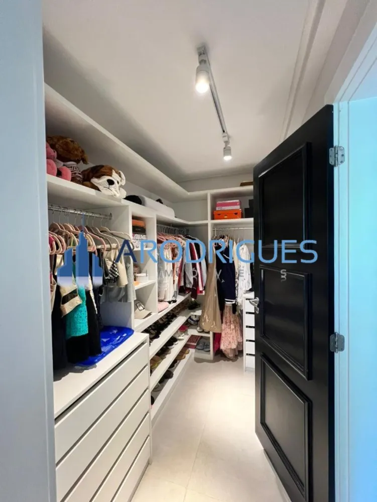 Casa, 6 quartos, 5578 m² - Foto 8