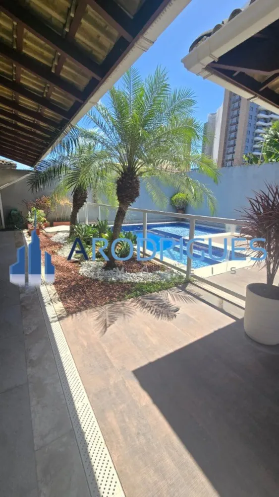 Casa, 4 quartos, 419 m² - Foto 1