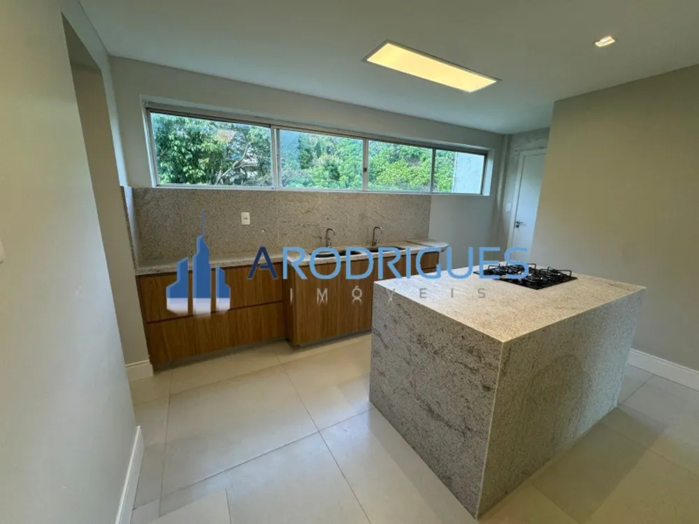Apartamento, 3 quartos, 110 m² - Foto 2