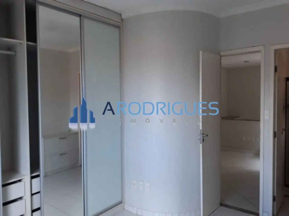 Casa, 4 quartos, 420 m² - Foto 2