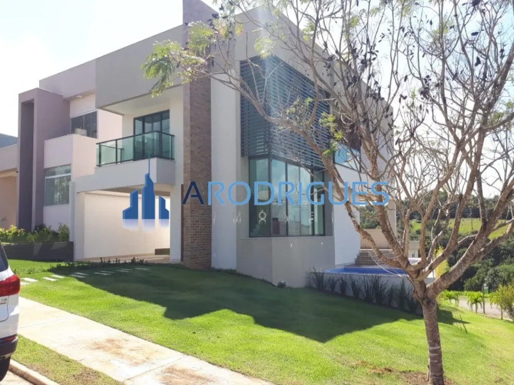 Casa, 4 quartos, 276 m² - Foto 1