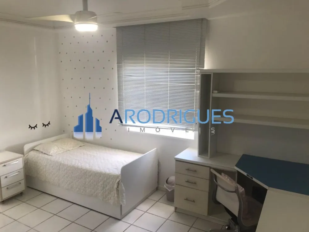 Casa, 5 quartos, 505 m² - Foto 3