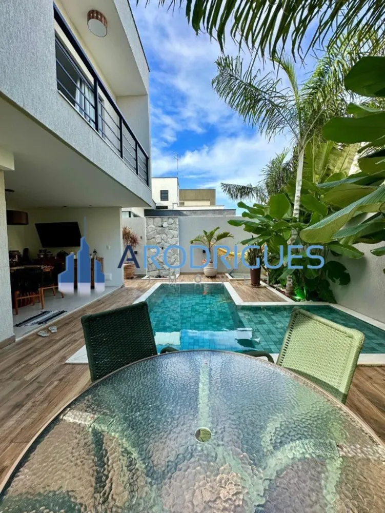 Casa, 4 quartos, 270 m² - Foto 5