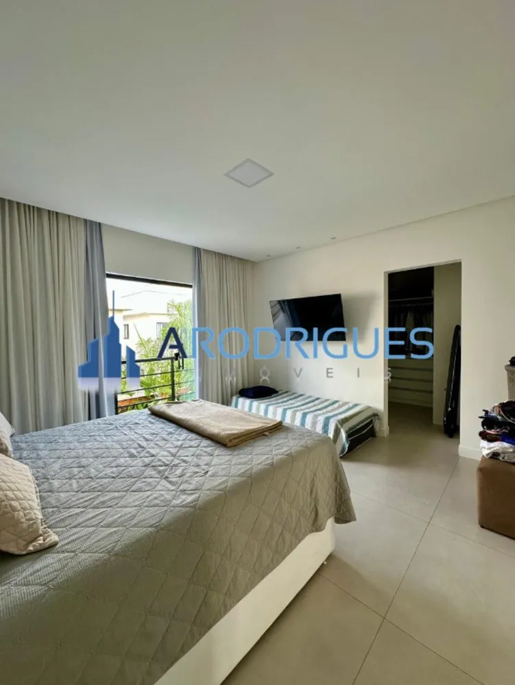 Casa, 4 quartos, 270 m² - Foto 3