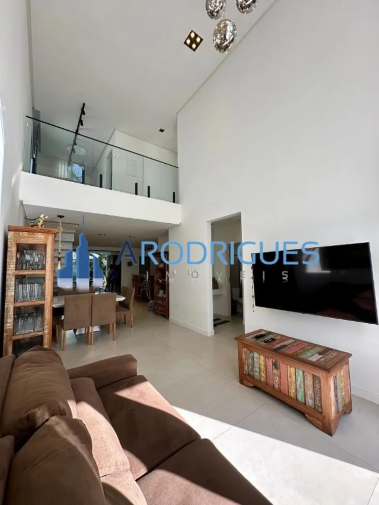 Casa, 4 quartos, 270 m² - Foto 11