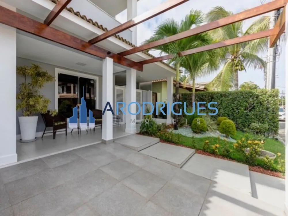 Casa, 5 quartos, 266 m² - Foto 1