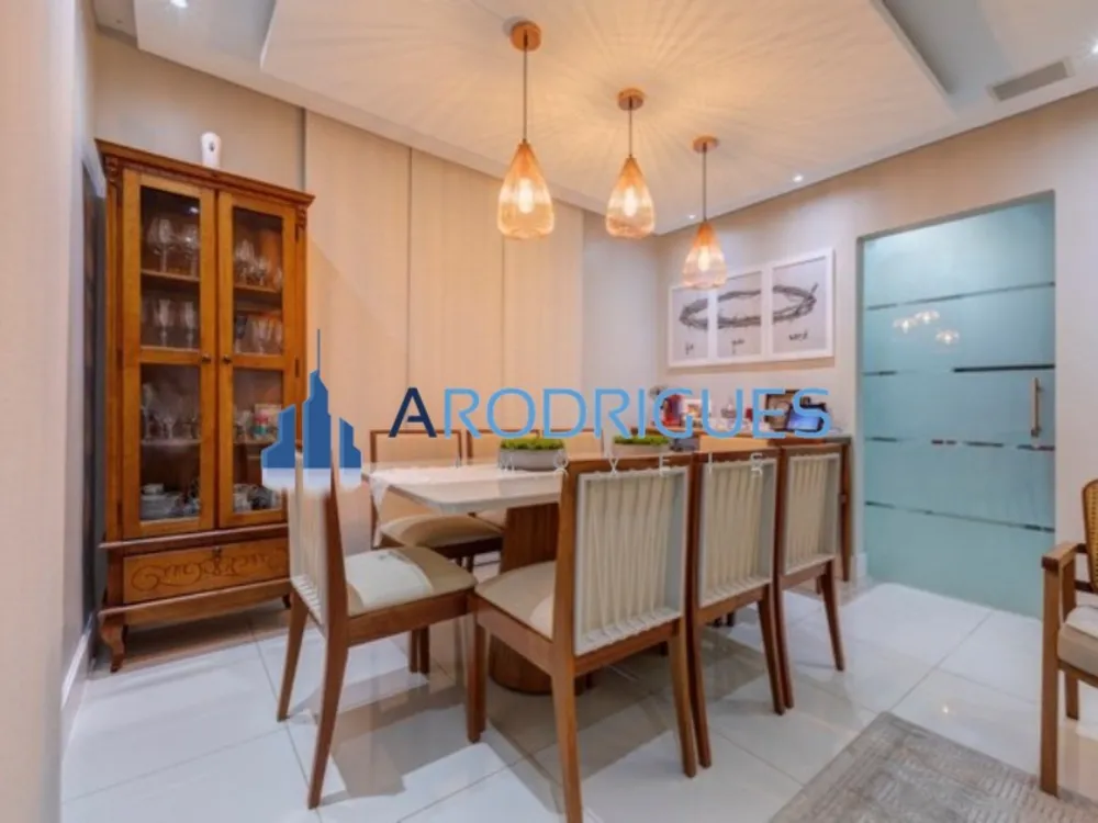 Casa, 5 quartos, 266 m² - Foto 3