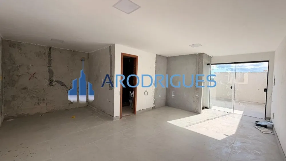 Casa, 4 quartos, 180 m² - Foto 1