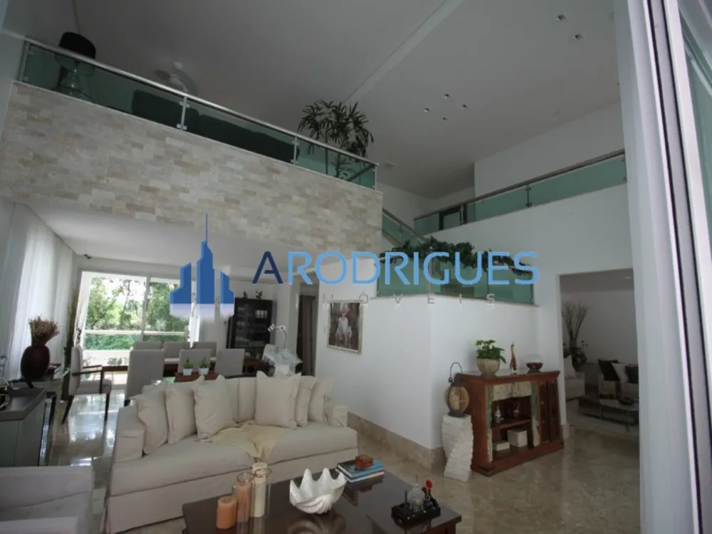 Casa, 4 quartos, 1200 m² - Foto 1