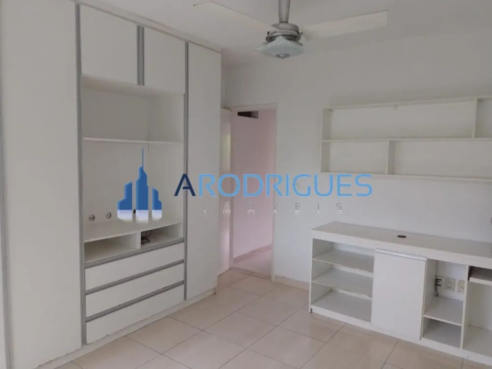 Casa, 2 quartos, 160 m² - Foto 1