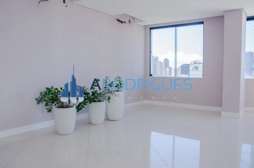 Cobertura, 3 quartos, 197 m² - Foto 3