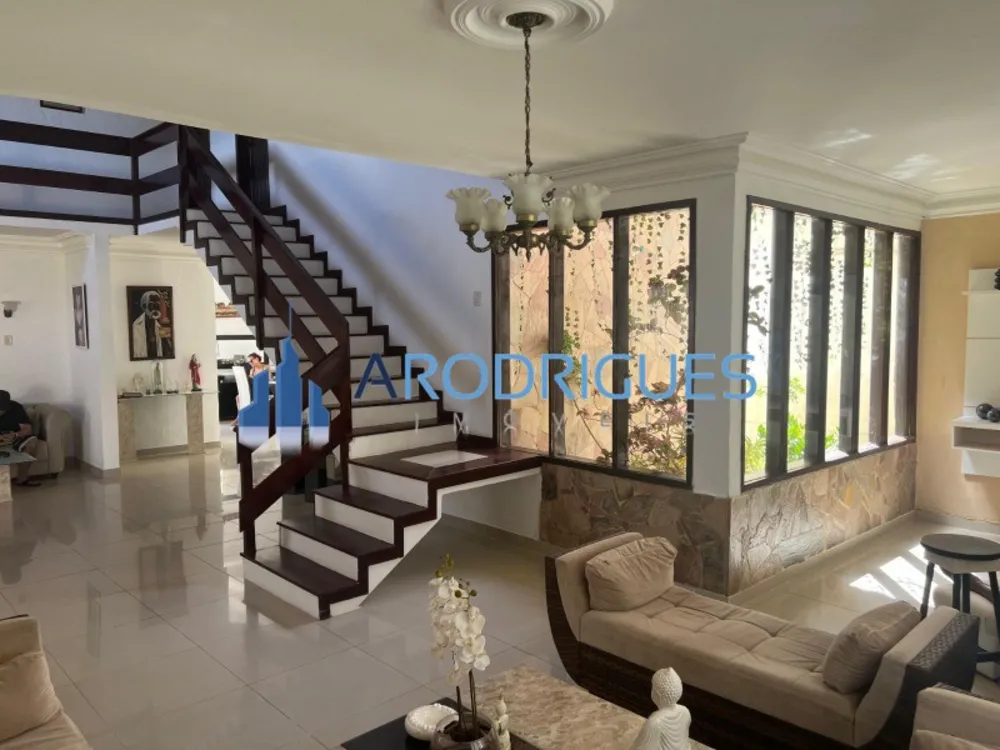 Casa, 8 quartos, 804 m² - Foto 1