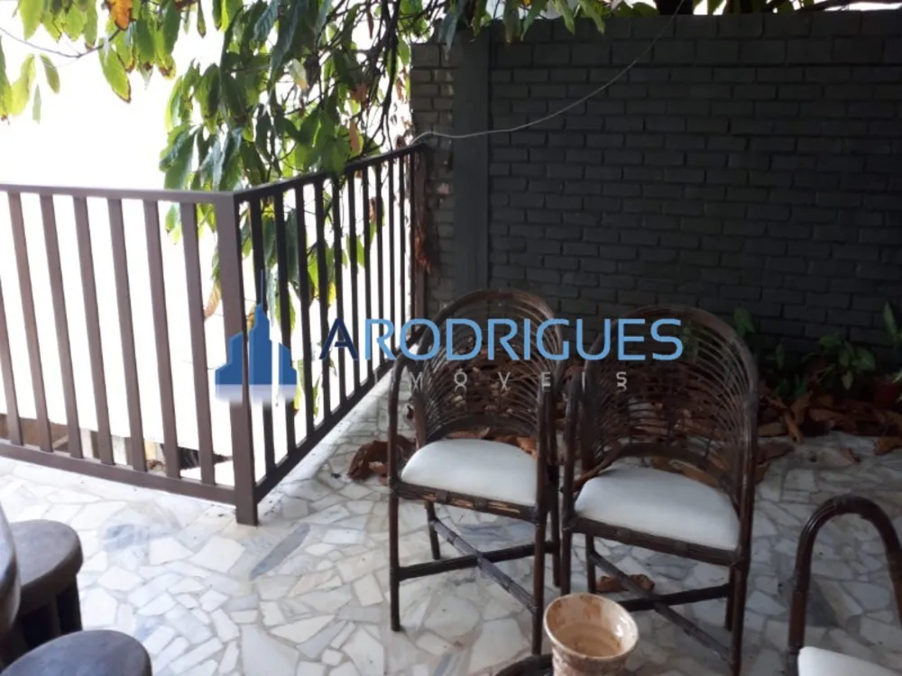 Casa, 4 quartos, 350 m² - Foto 3