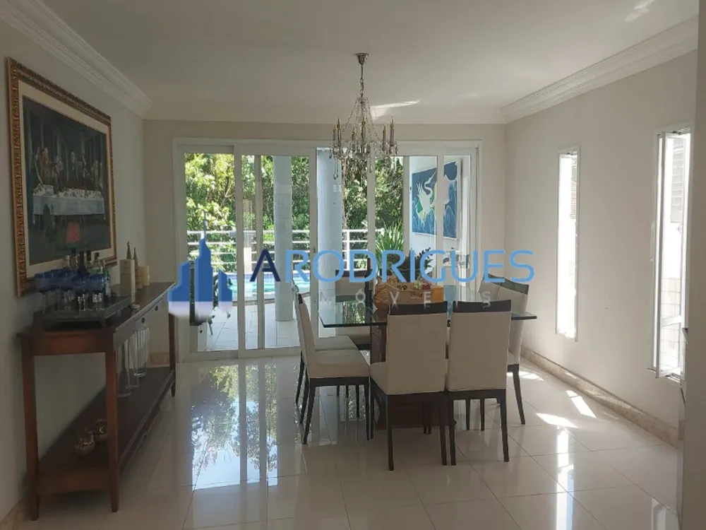 Casa, 4 quartos, 700 m² - Foto 1