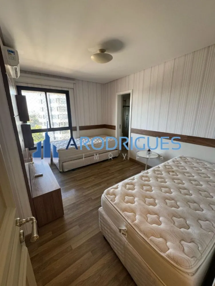 Apartamento, 3 quartos, 286 m² - Foto 5
