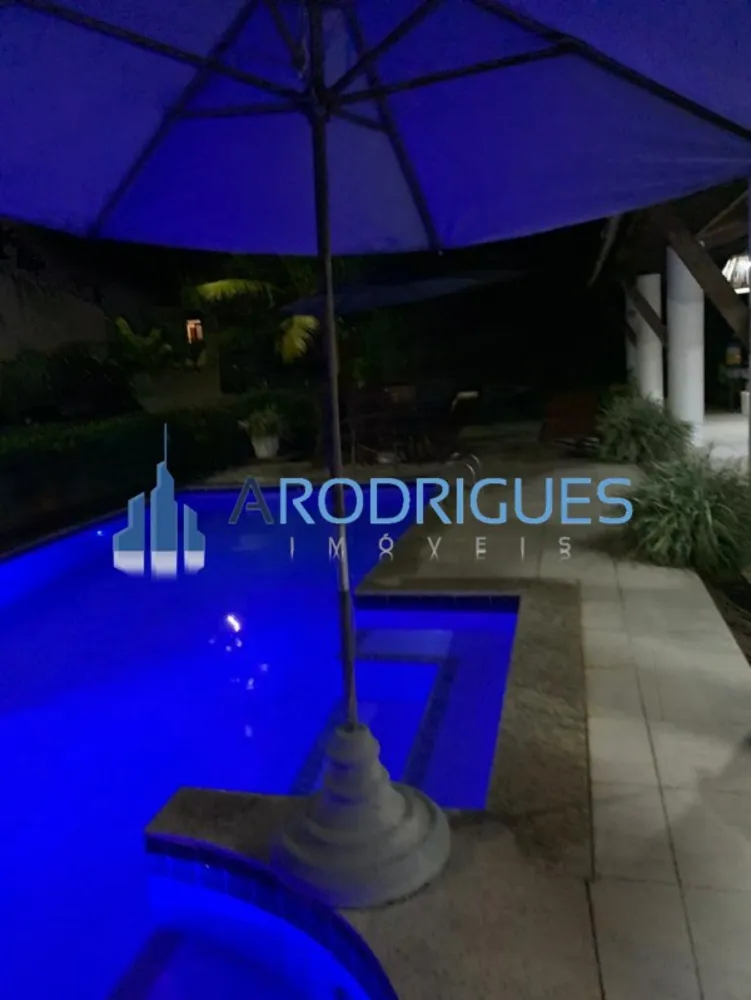 Casa, 5 quartos, 265 m² - Foto 11